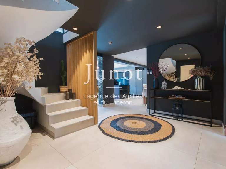 Maison Saint-Rémy-de-Provence - 4 chambres - 250m²