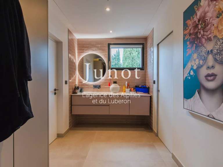 Maison Saint-Rémy-de-Provence - 4 chambres - 250m²