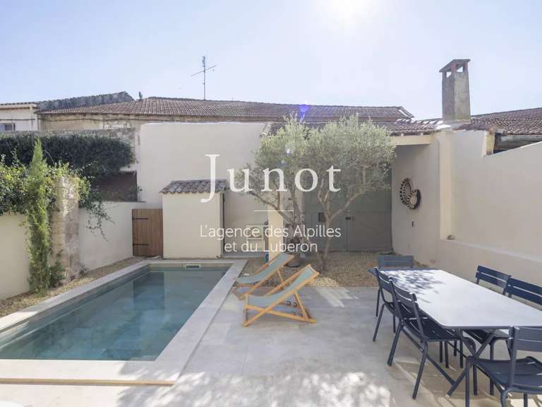 Maison Saint-Rémy-de-Provence - 4 chambres - 130m²