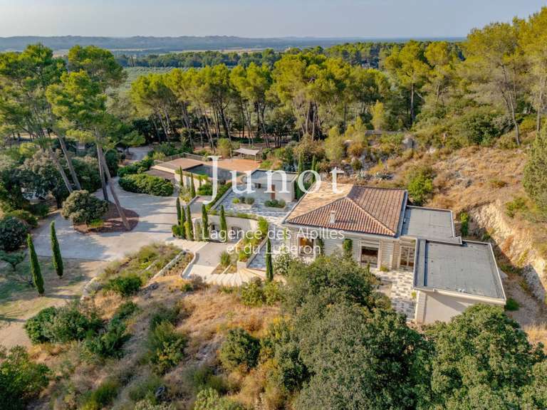 Maison Saint-Rémy-de-Provence - 7 chambres - 350m²