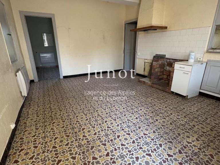 Maison Saint-Rémy-de-Provence - 4 chambres - 127m²