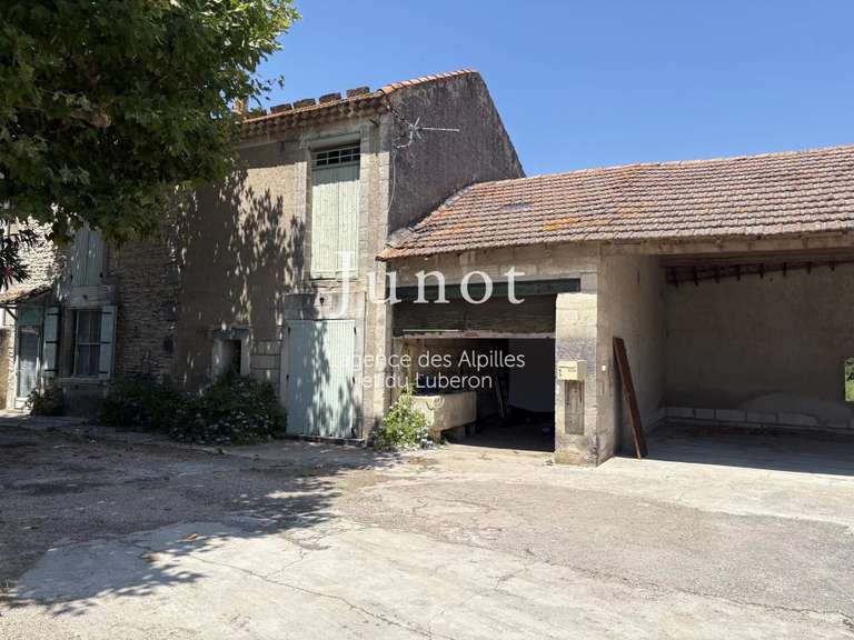Maison Saint-Rémy-de-Provence - 4 chambres - 127m²