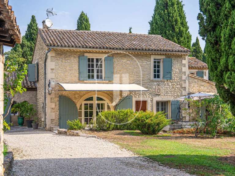 Maison Saint-Rémy-de-Provence - 5 chambres - 210m²