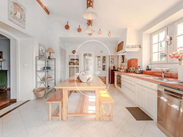 Maison Saint-Rémy-de-Provence - 5 chambres - 210m²