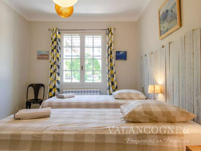 Maison Saint-Rémy-de-Provence - 4 chambres - 213m²