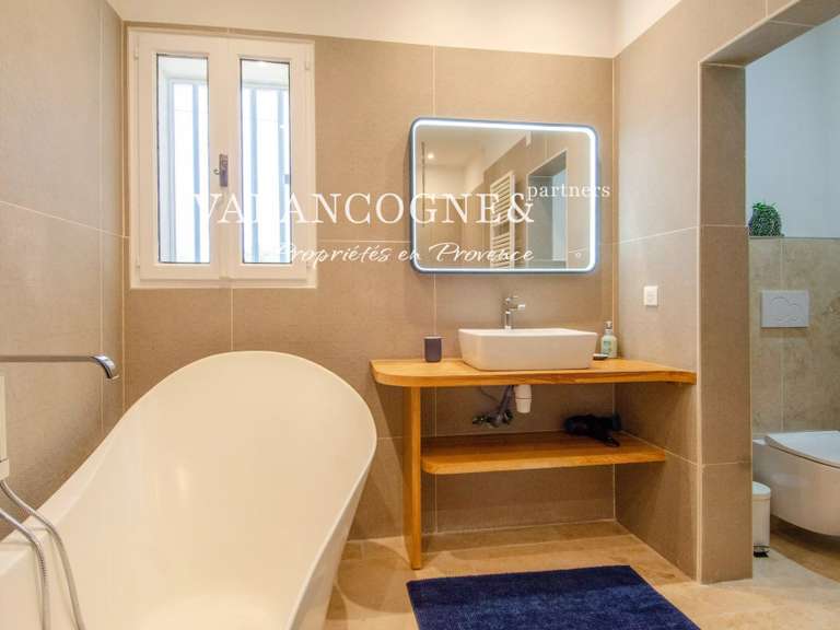 Maison Saint-Rémy-de-Provence - 4 chambres - 213m²