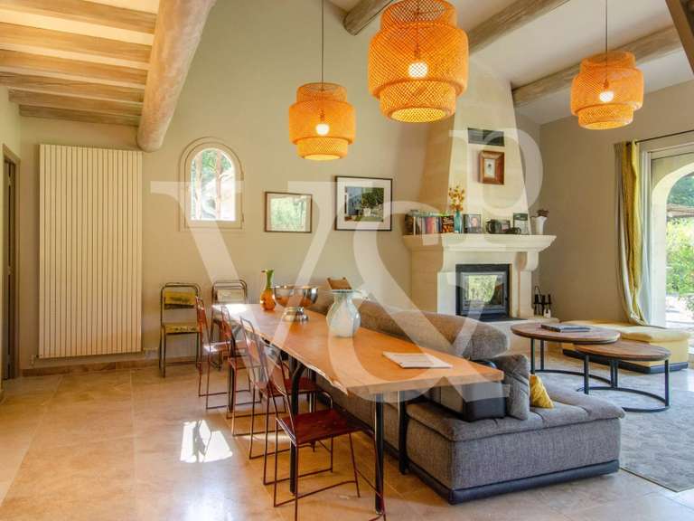 Maison Saint-Rémy-de-Provence - 4 chambres - 213m²