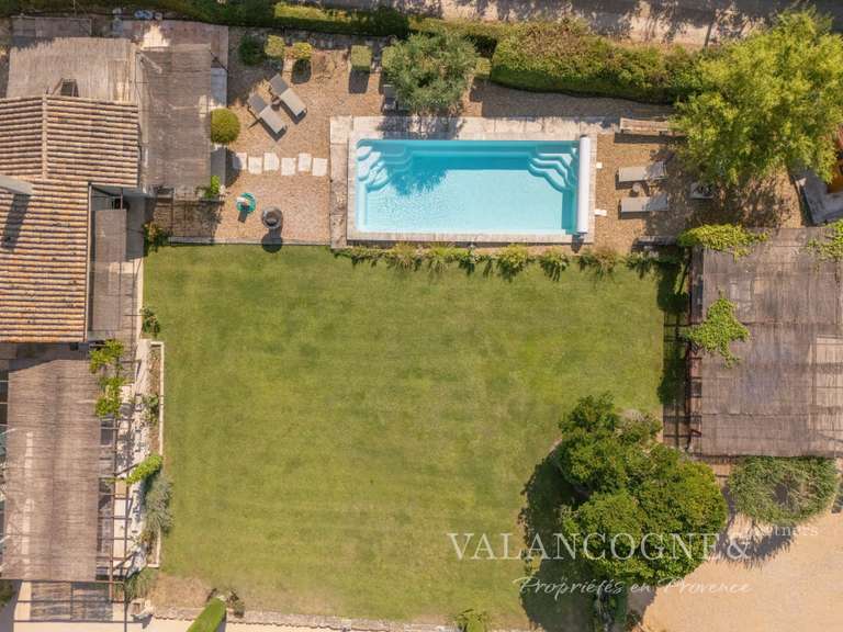 Maison Saint-Rémy-de-Provence - 4 chambres - 213m²