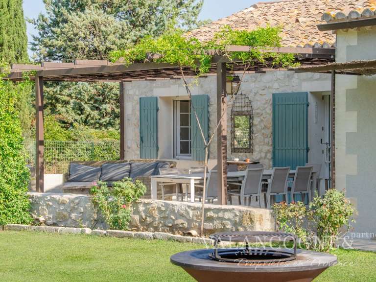 Maison Saint-Rémy-de-Provence - 4 chambres - 213m²