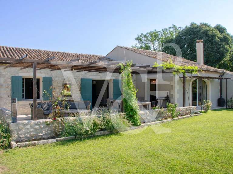 Maison Saint-Rémy-de-Provence - 4 chambres - 213m²