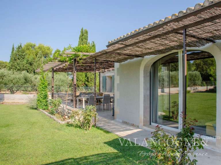 Maison Saint-Rémy-de-Provence - 4 chambres - 213m²