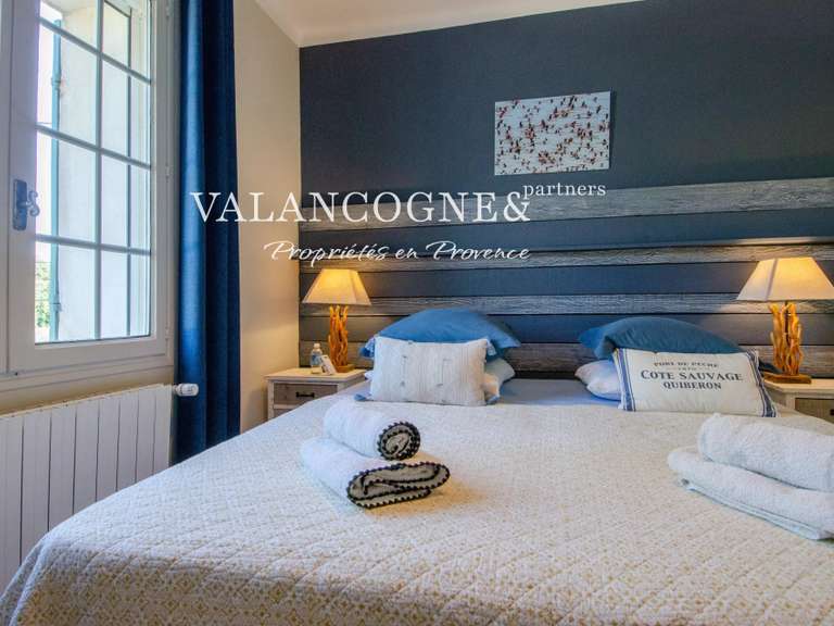 Maison Saint-Rémy-de-Provence - 4 chambres - 213m²
