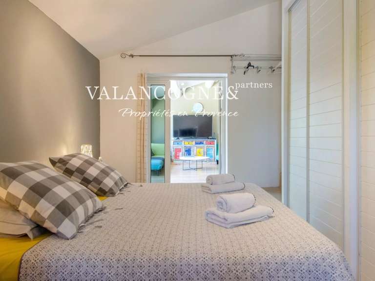 Maison Saint-Rémy-de-Provence - 4 chambres - 213m²