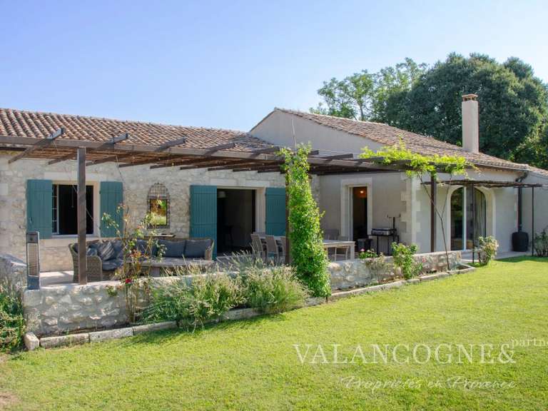 Maison Saint-Rémy-de-Provence - 4 chambres - 213m²