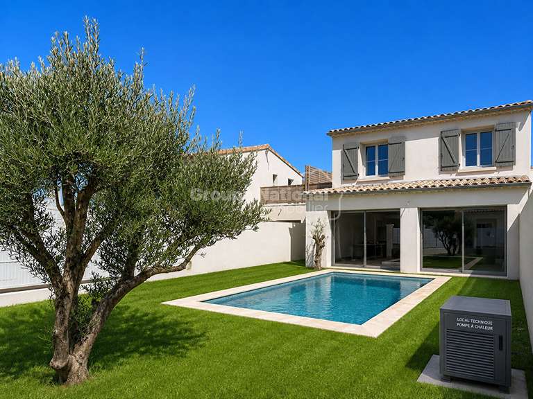 Maison Saint-Rémy-de-Provence - 4 chambres - 130m²