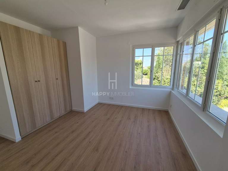 Maison Saint-Rémy-de-Provence - 4 chambres - 125m²