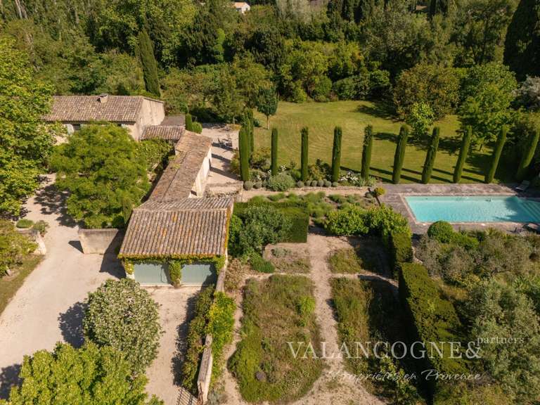 Maison Saint-Rémy-de-Provence - 4 chambres - 312m²