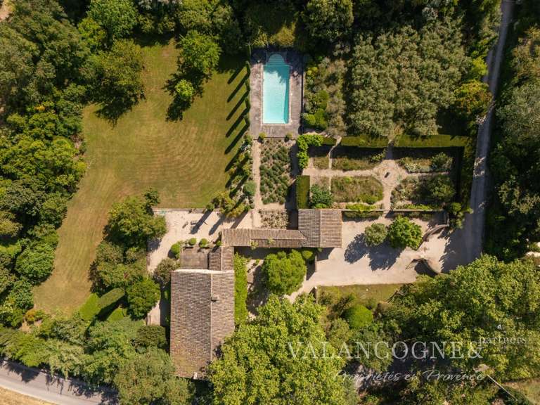 Maison Saint-Rémy-de-Provence - 4 chambres - 312m²