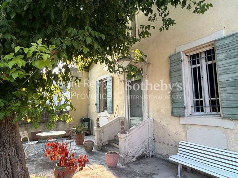 Maison Saint-Rémy-de-Provence - 2 chambres - 80m²