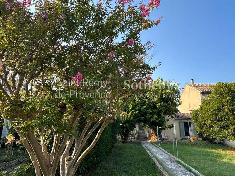 Maison Saint-Rémy-de-Provence - 2 chambres - 80m²