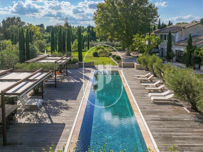 Maison Saint-Rémy-de-Provence - 6 chambres - 530m²