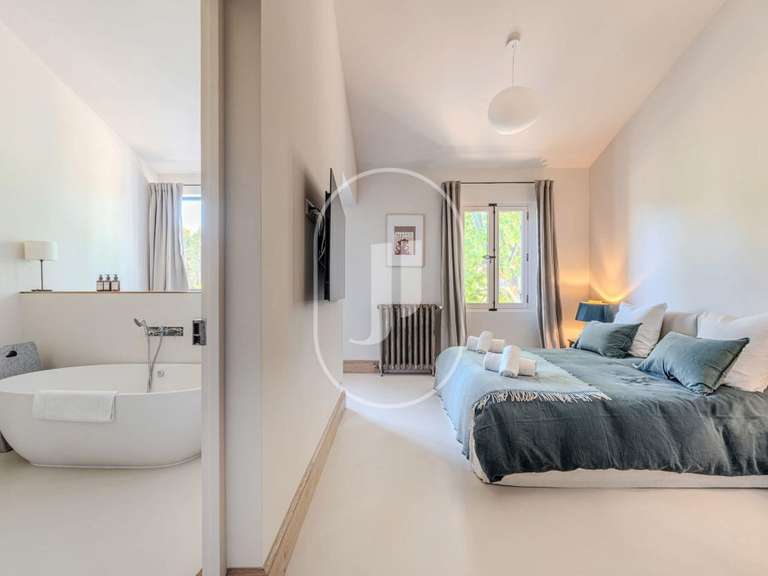 Maison Saint-Rémy-de-Provence - 6 chambres - 530m²