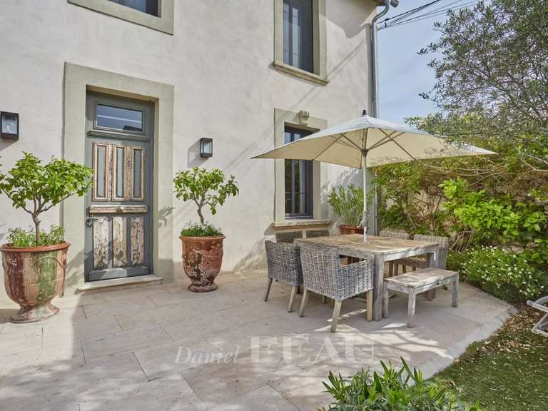 Maison Saint-Rémy-de-Provence - 4 chambres - 228m²