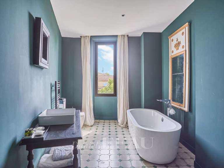 Maison Saint-Rémy-de-Provence - 4 chambres - 228m²