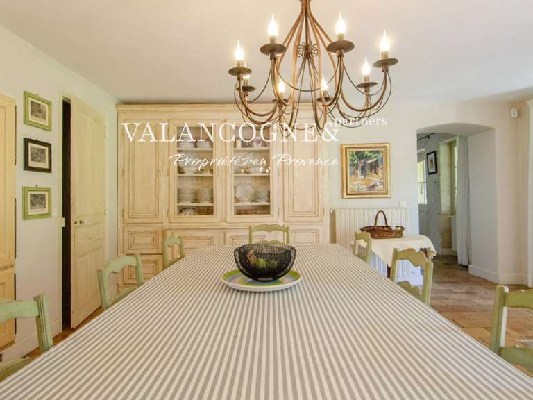 Maison Saint-Rémy-de-Provence - 5 chambres - 343m²