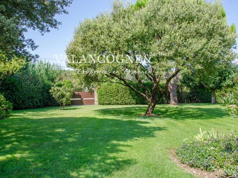 Maison Saint-Rémy-de-Provence - 5 chambres - 343m²