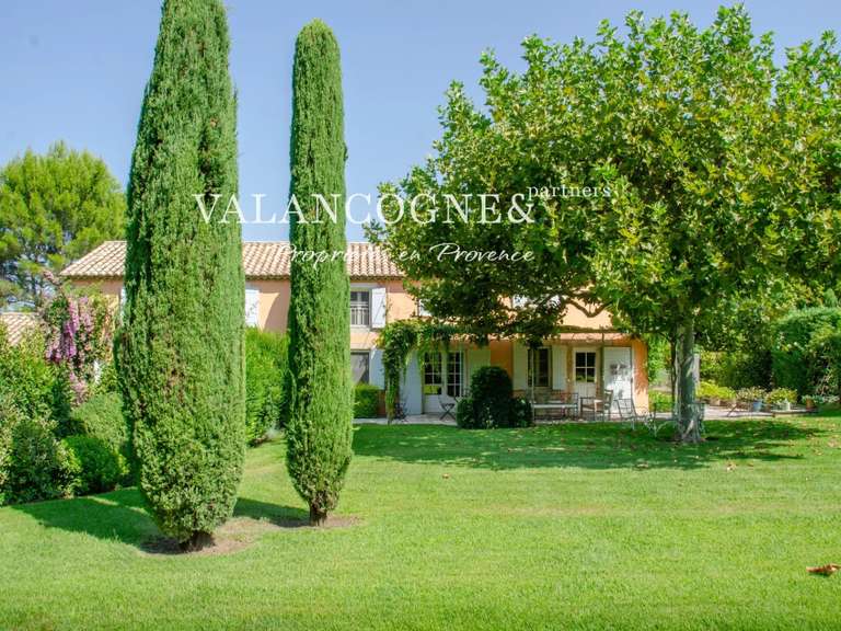 Maison Saint-Rémy-de-Provence - 5 chambres - 343m²
