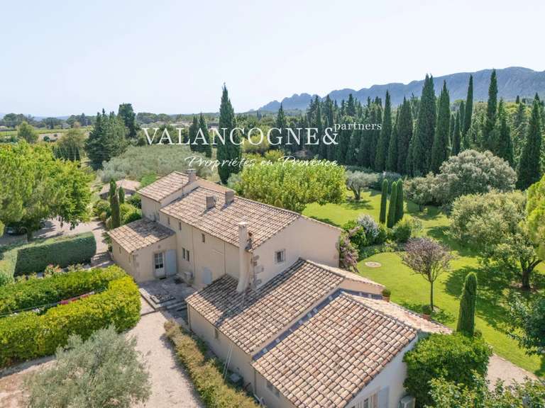 Maison Saint-Rémy-de-Provence - 5 chambres - 343m²
