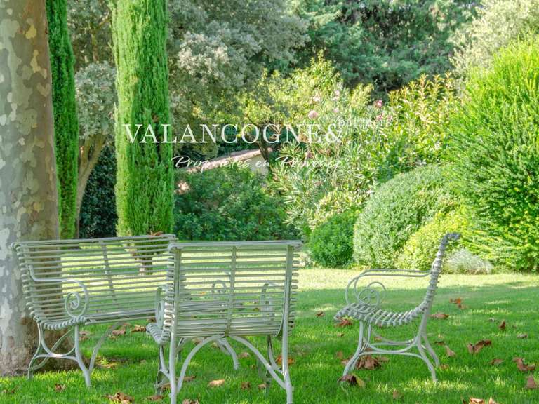 Maison Saint-Rémy-de-Provence - 5 chambres - 343m²