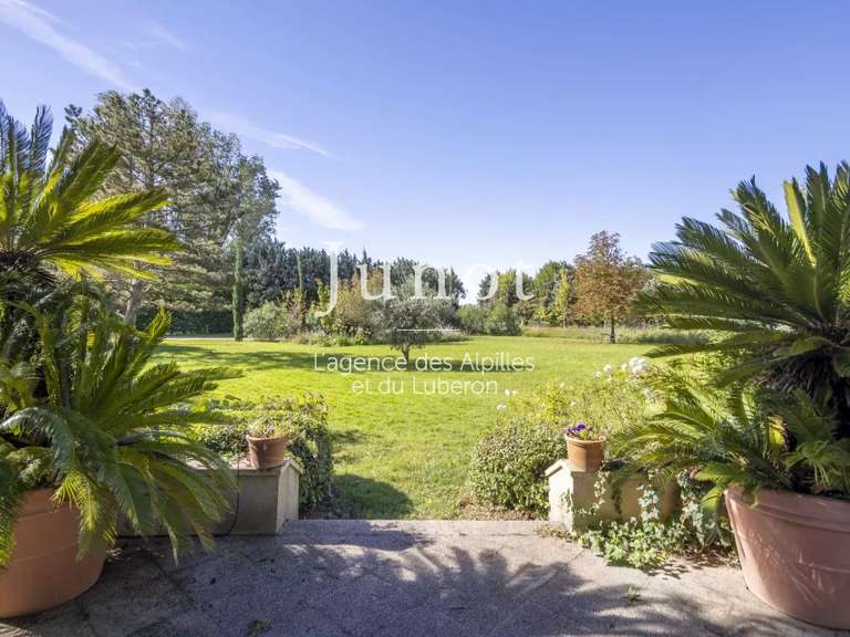 Maison Saint-Rémy-de-Provence - 4 chambres - 210m²