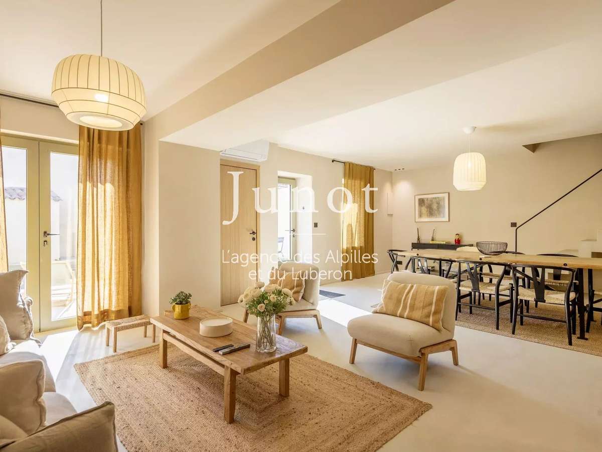 Maison Saint-Rémy-de-Provence