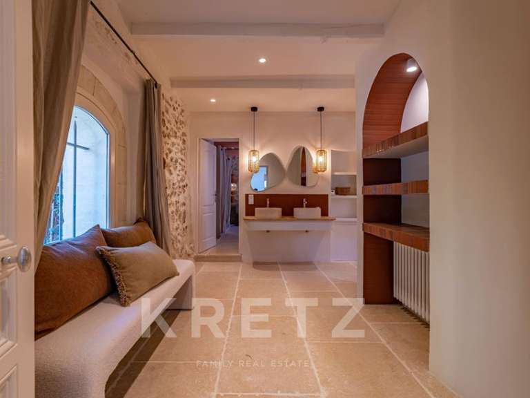 Maison Saint-Rémy-de-Provence - 6 chambres - 319m²
