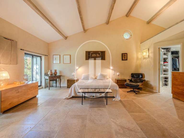 Maison Saint-Rémy-de-Provence - 5 chambres - 268m²