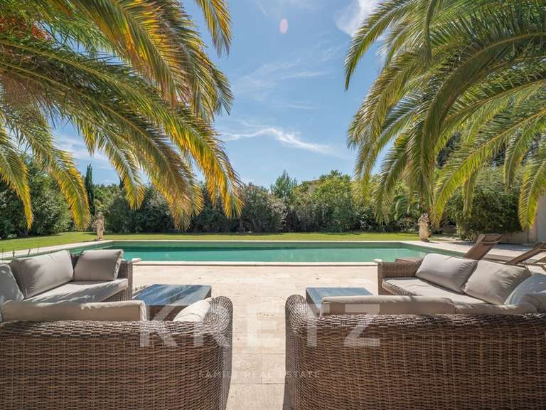 Maison Saint-Rémy-de-Provence - 7 chambres - 300m²