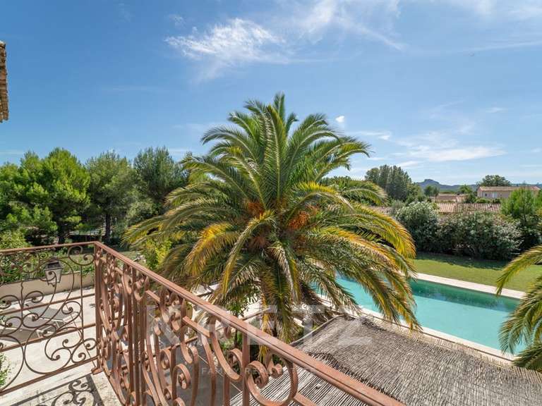 Maison Saint-Rémy-de-Provence - 7 chambres - 300m²