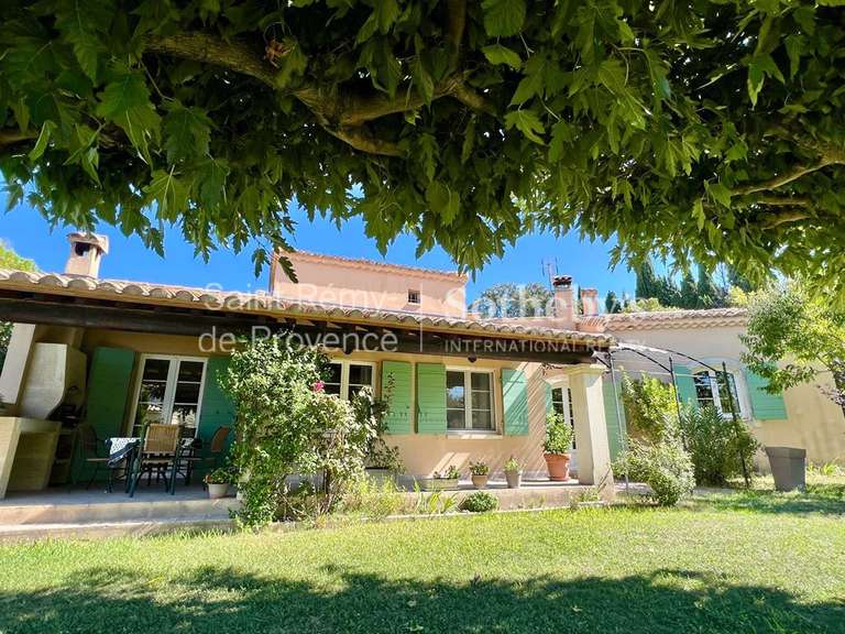 Maison Saint-Rémy-de-Provence - 4 chambres - 182m²