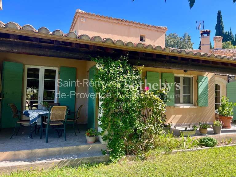 Maison Saint-Rémy-de-Provence - 4 chambres - 182m²