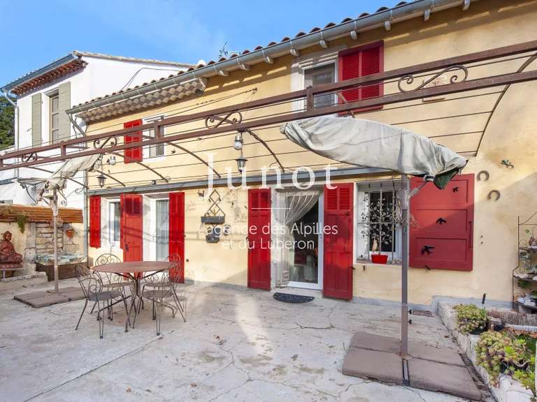 Maison Saint-Rémy-de-Provence - 4 chambres - 110m²