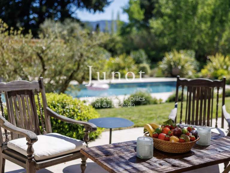 Maison Saint-Rémy-de-Provence - 4 chambres - 340m²