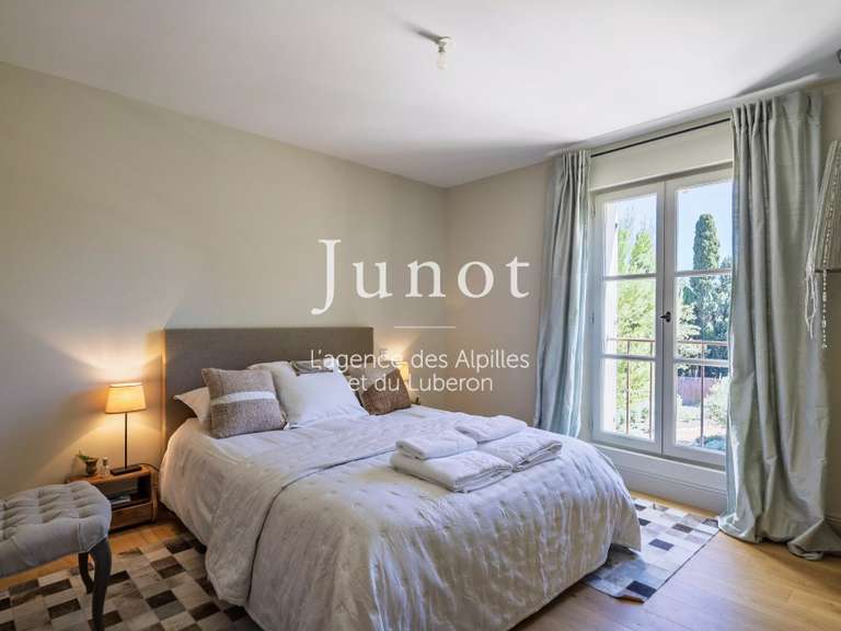 Maison Saint-Rémy-de-Provence - 4 chambres - 340m²