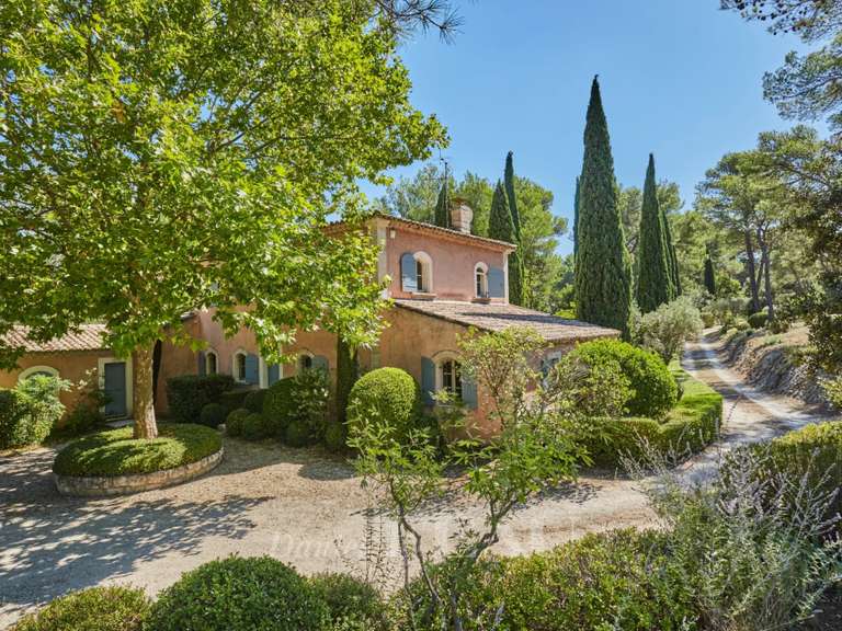 Maison Saint-Rémy-de-Provence - 4 chambres - 230m²