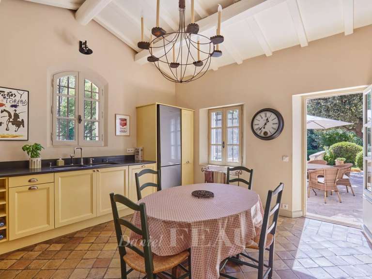 Maison Saint-Rémy-de-Provence - 4 chambres - 230m²