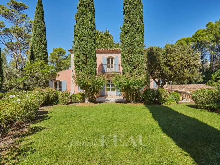 Maison Saint-Rémy-de-Provence - 4 chambres - 230m²
