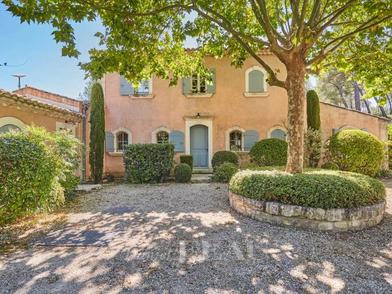 Maison Saint-Rémy-de-Provence - 4 chambres - 230m²