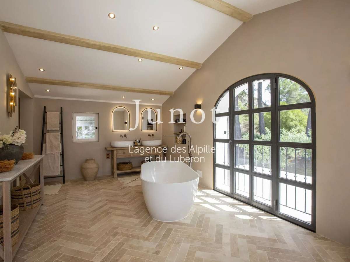 Maison Saint-Rémy-de-Provence
