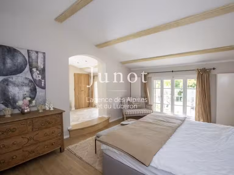 Maison Saint-Rémy-de-Provence - 5 chambres - 300m²